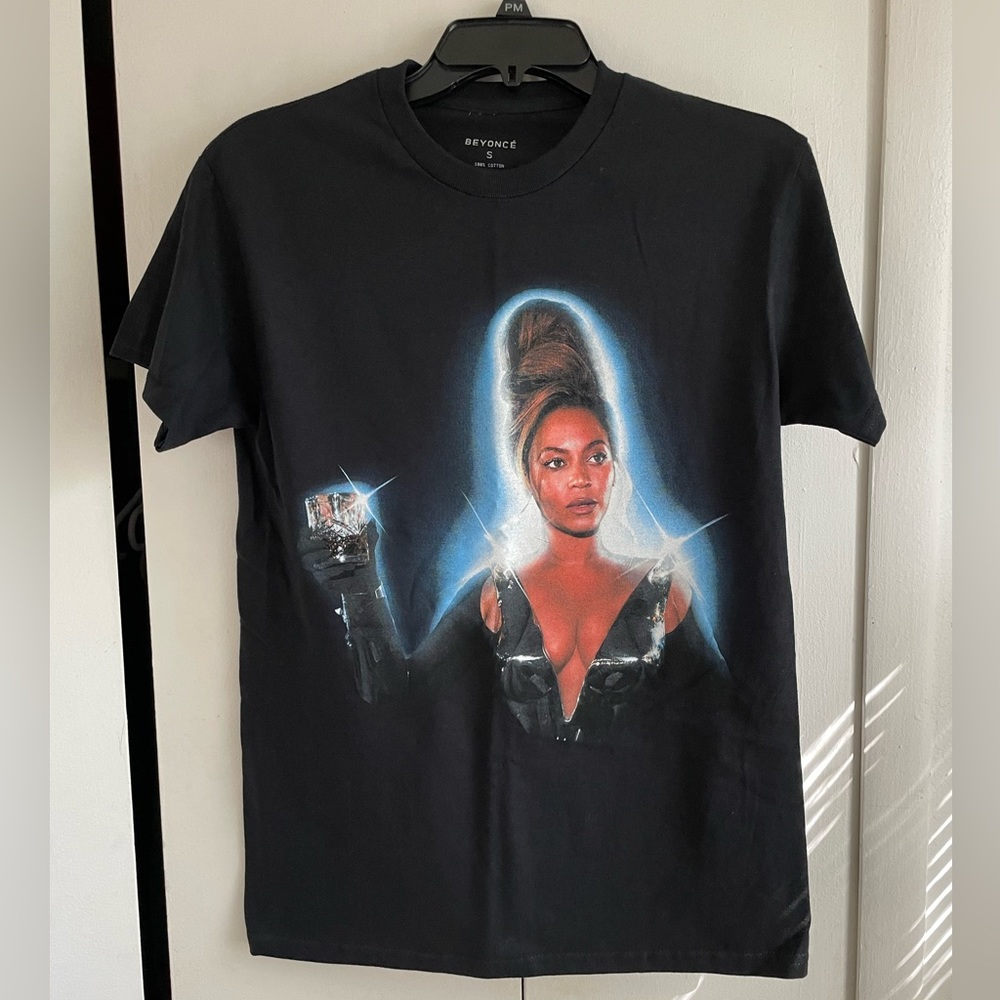 Beyoncé Renaissance That Girl Track Tee Merch
